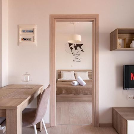 סלוניקי Minimalist Apartments W/ View מראה חיצוני תמונה