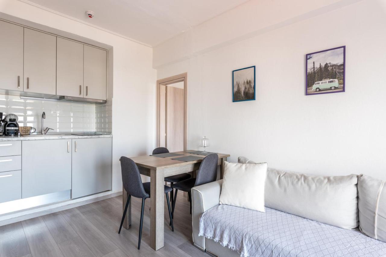 סלוניקי Minimalist Apartments W/ View מראה חיצוני תמונה