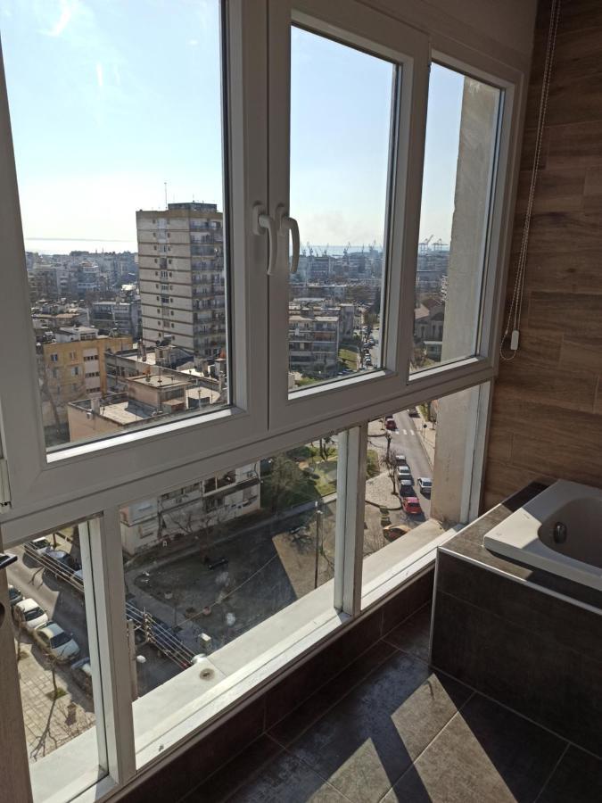 סלוניקי Minimalist Apartments W/ View מראה חיצוני תמונה